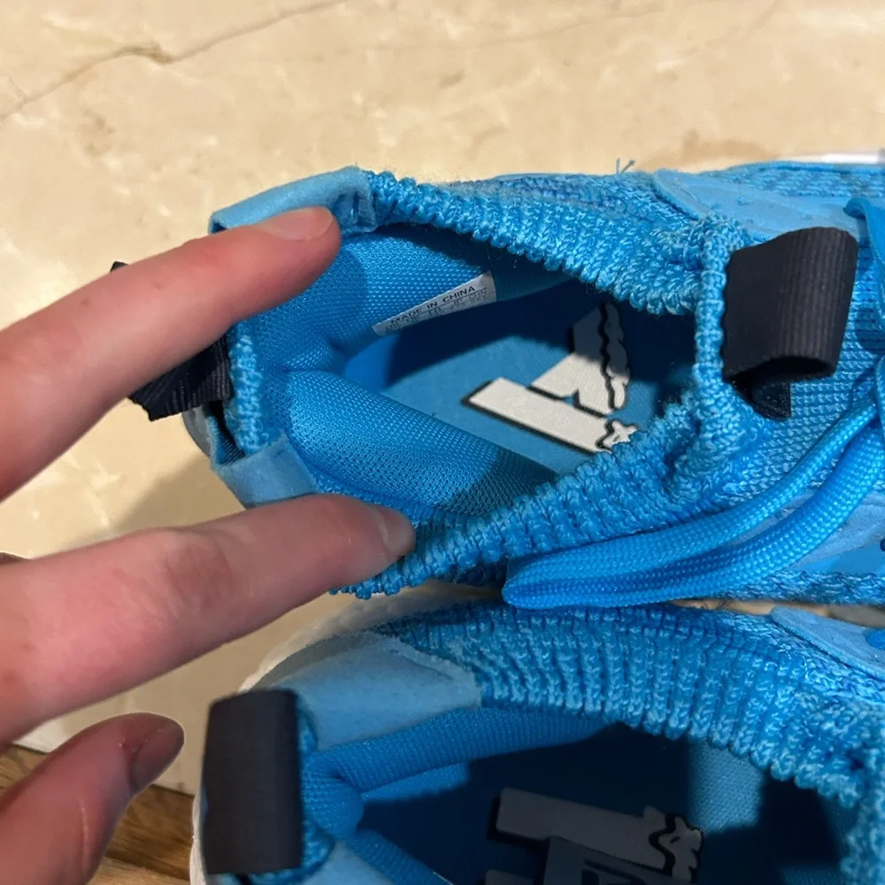 NWOT adidas Mens Trae Young 2 Running Sneakers Shoes - Picture 9 of 13